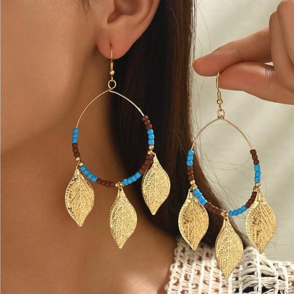Bohemian Holiday Beaded Drop Earrings NEW 🏷️